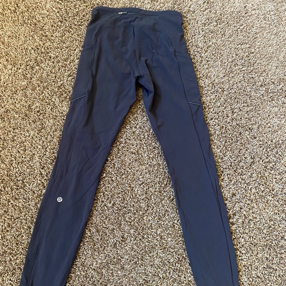 Black Lululemon Athletica Leggings Size Extra Small - Picture 2 of 3